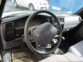 1997 TOYOTA TACOMA DLX WHITE STANDARD CAB 2.4L MT 2WD Z16154